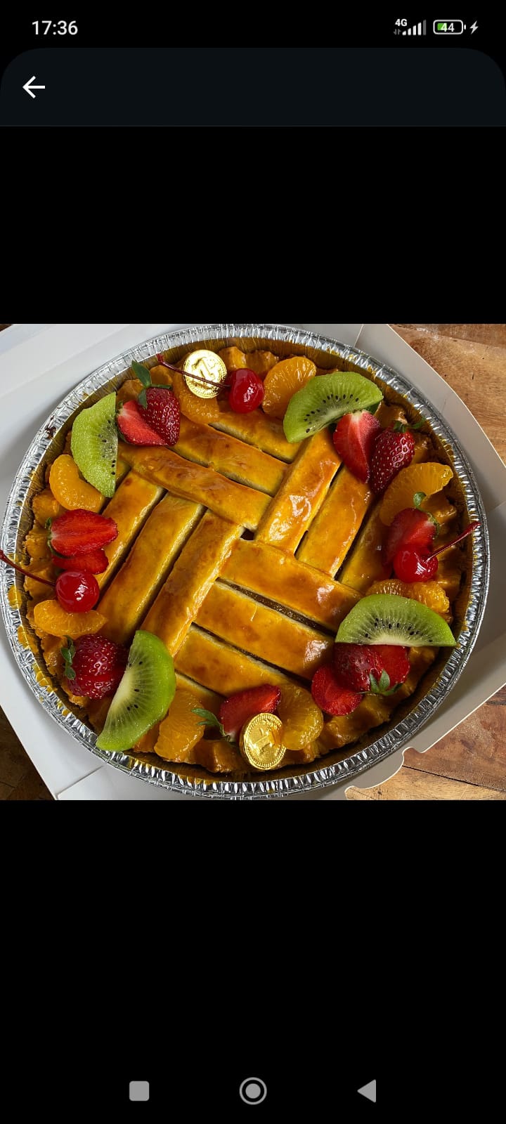 Pie Nanas Lattice Fruit